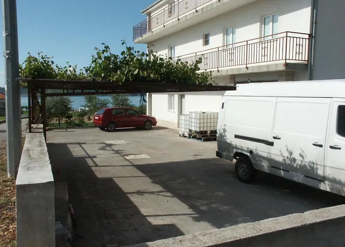 Appartement By The Sea Seget Donji, - 2041