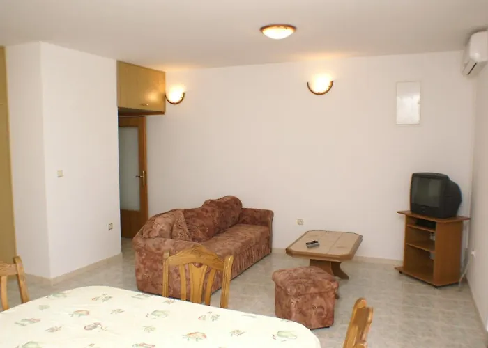 Appartement By The Sea Seget Donji, - 2041 Trogir