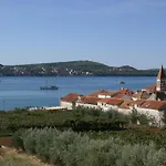 Apartman By The Sea Seget Donji, - 2041 Trogir