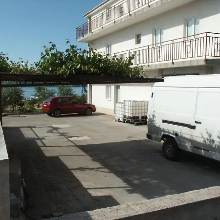 Apartment By The Sea Seget Donji, - 2041