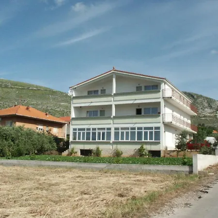 By The Sea Seget Donji, - 2041 Apartment Trogir