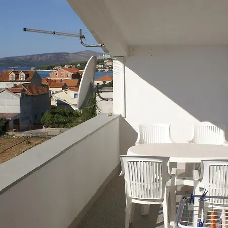 Appartement By The Sea Seget Donji, - 2041