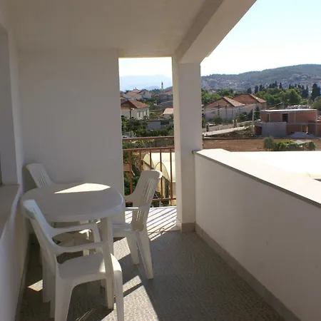 Apartment By The Sea Seget Donji, - 2041 Trogir