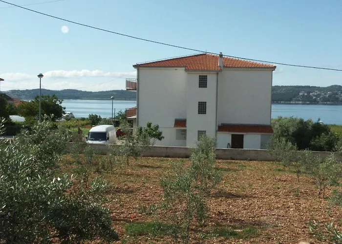 Apartment By The Sea Seget Donji, - 2041 Trogir