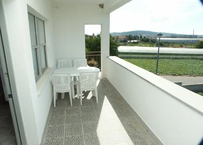 Apartment By The Sea Seget Donji, - 2041 Trogir